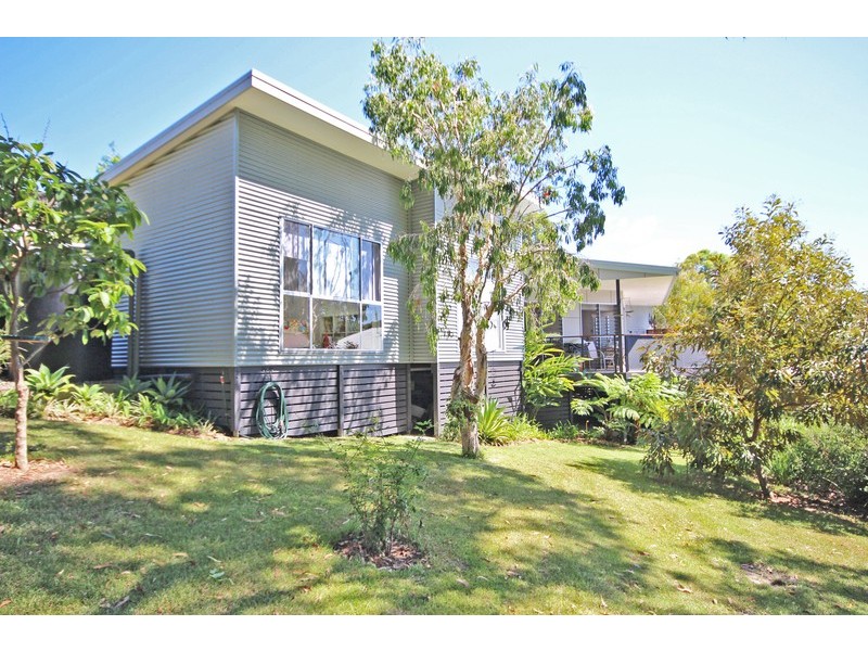 33 Macadamia Drive, Pottsville NSW 2489