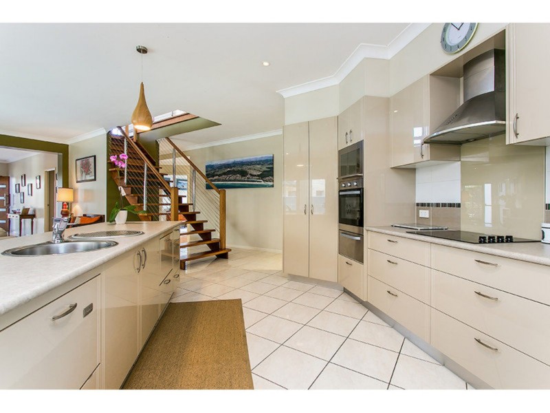 142 Overall Drive, Pottsville NSW 2489