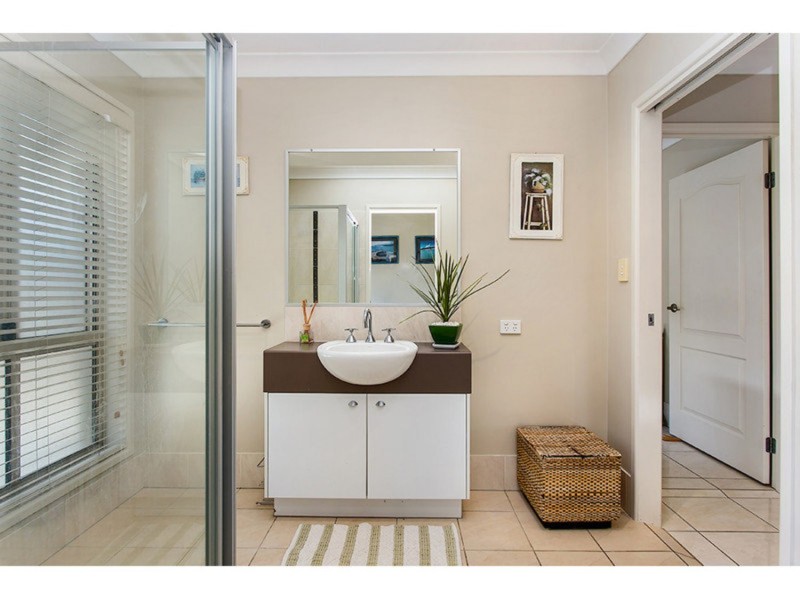 142 Overall Drive, Pottsville NSW 2489