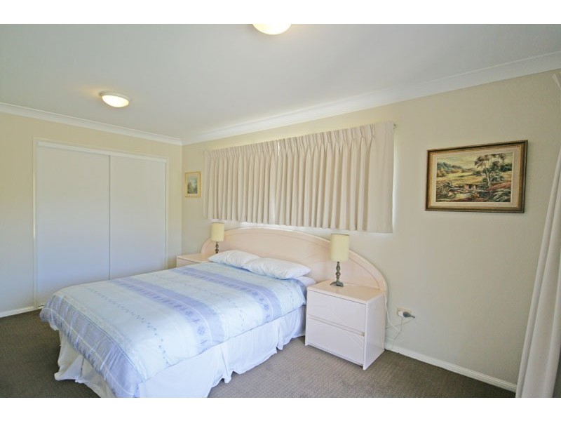 10 Surfside Crescent, Pottsville NSW 2489