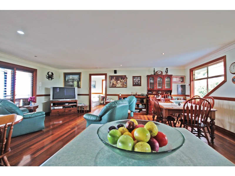 4 Bottlebrush Drive, Pottsville NSW 2489