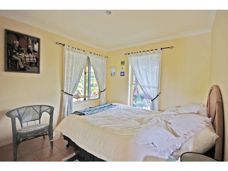 4 Bottlebrush Drive, Pottsville NSW 2489