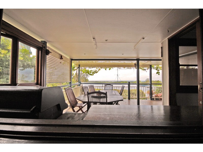 4 Bottlebrush Drive, Pottsville NSW 2489