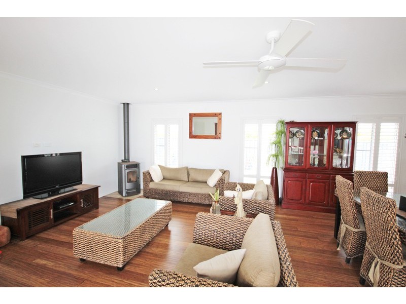 22 Toshack Place, Pottsville NSW 2489