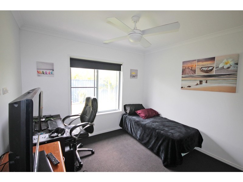 22 Toshack Place, Pottsville NSW 2489