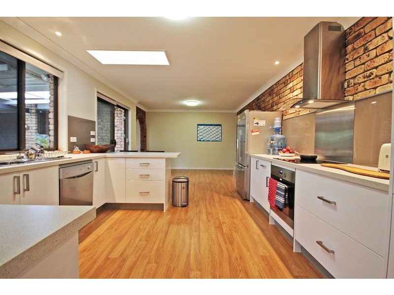 10 Royal Drive, Pottsville NSW 2489