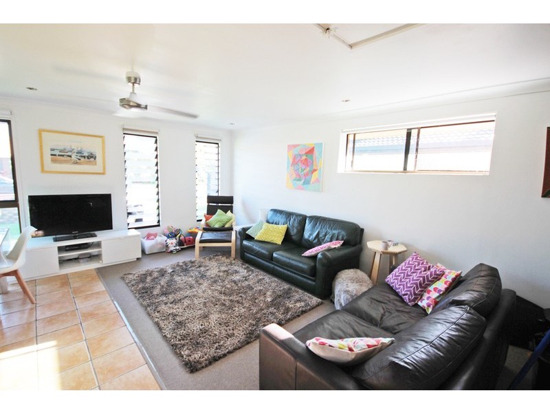 4 Royal Drive, Pottsville NSW 2489