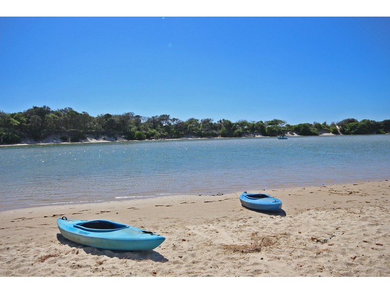 21/2 Creek Street, Hastings Point NSW 2489