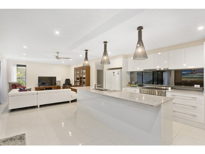 183 Overall Drive, Pottsville NSW 2489