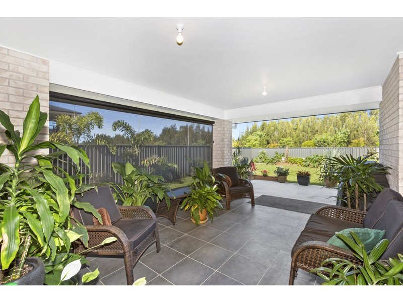 183 Overall Drive, Pottsville NSW 2489