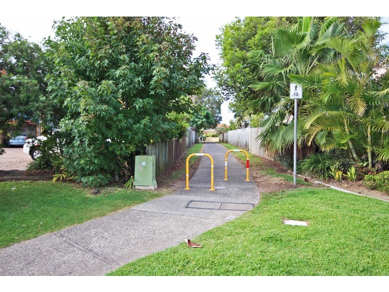 2/1 Mountbatten Court, Pottsville NSW 2489