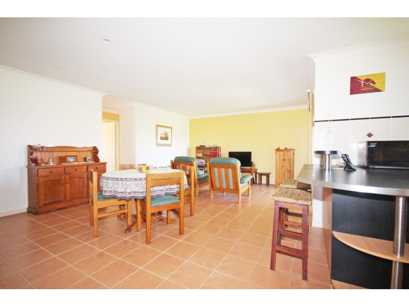 16  Border Crescent, Pottsville NSW 2489