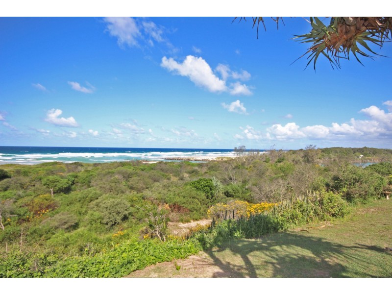 24 Elanora Avenue, Pottsville NSW 2489