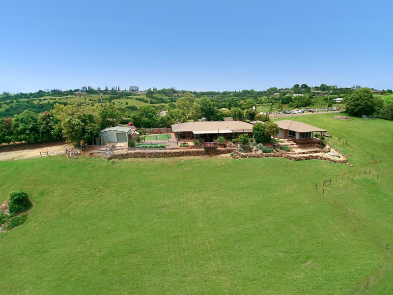 77 Mahers Lane, Terranora NSW 2486