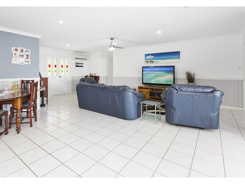 41 Andrew Avenue, Pottsville NSW 2489