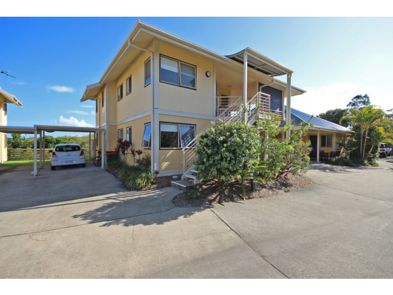 21/2 Creek Street, Hastings Point NSW 2489