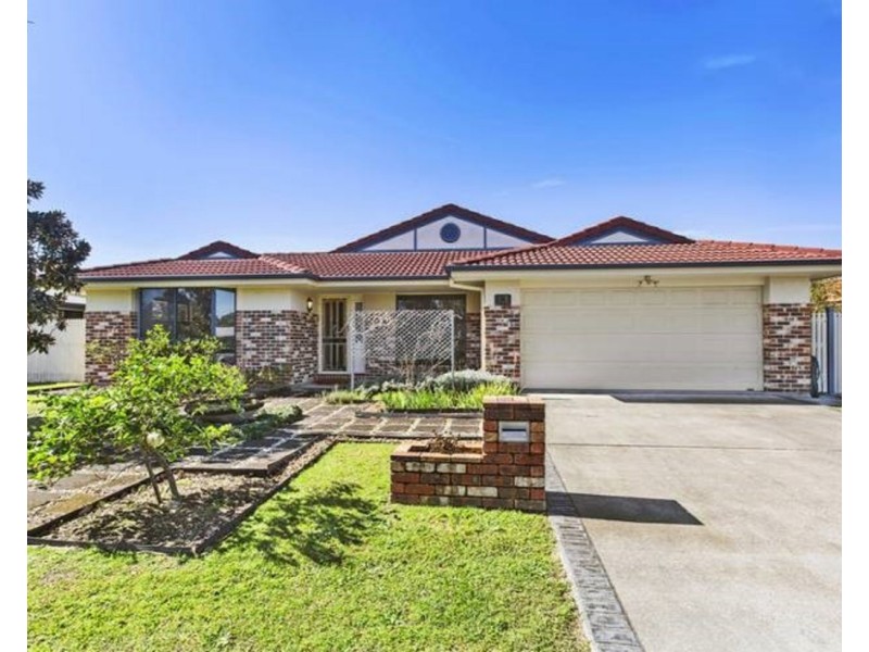 13 Taylor Drive, Pottsville NSW 2489
