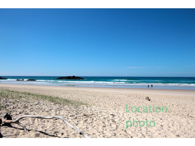 8 Ponsford Place, Pottsville NSW 2489