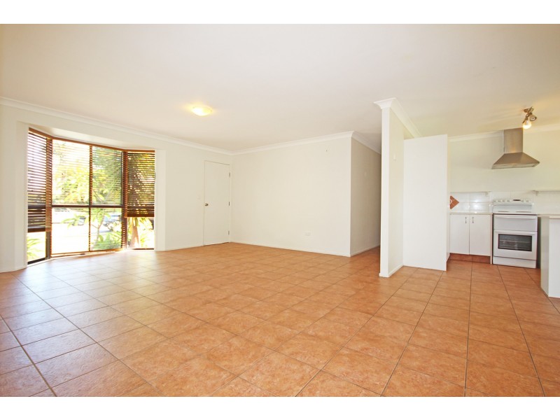 35 McKenzie Avenue, Pottsville NSW 2489