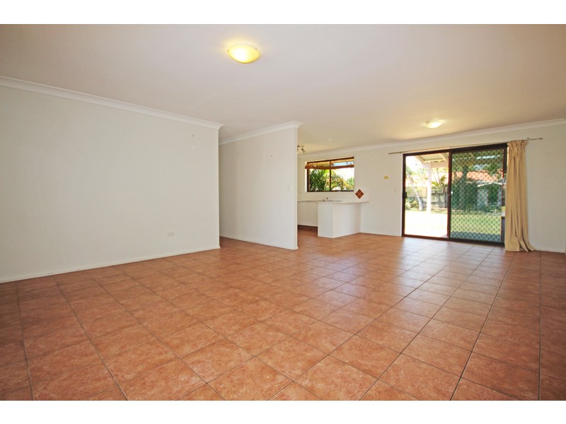 35 McKenzie Avenue, Pottsville NSW 2489