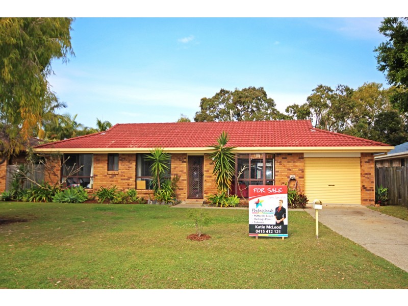 35 McKenzie Avenue, Pottsville NSW 2489