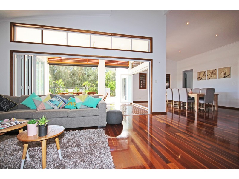 135 Overall Drive, Pottsville NSW 2489