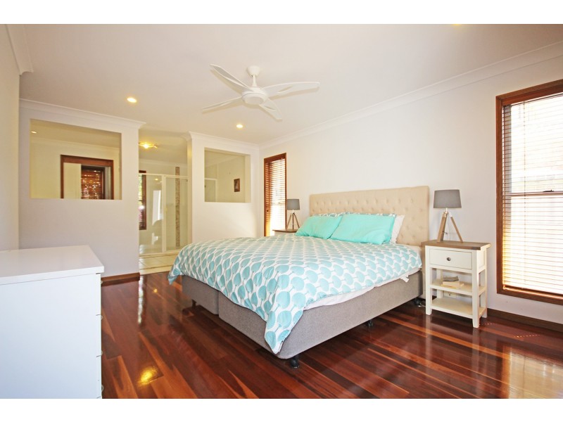 135 Overall Drive, Pottsville NSW 2489