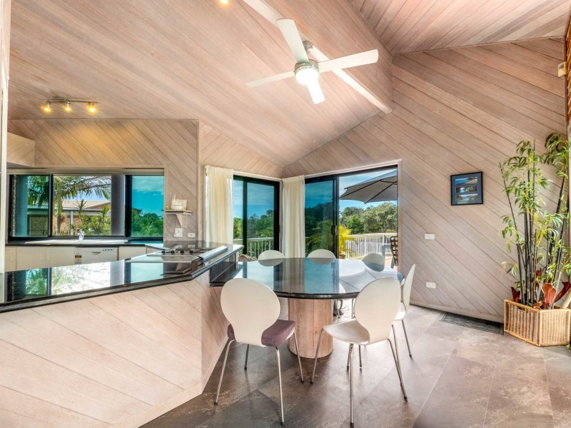 3 Surfside Crescent, Pottsville NSW 2489