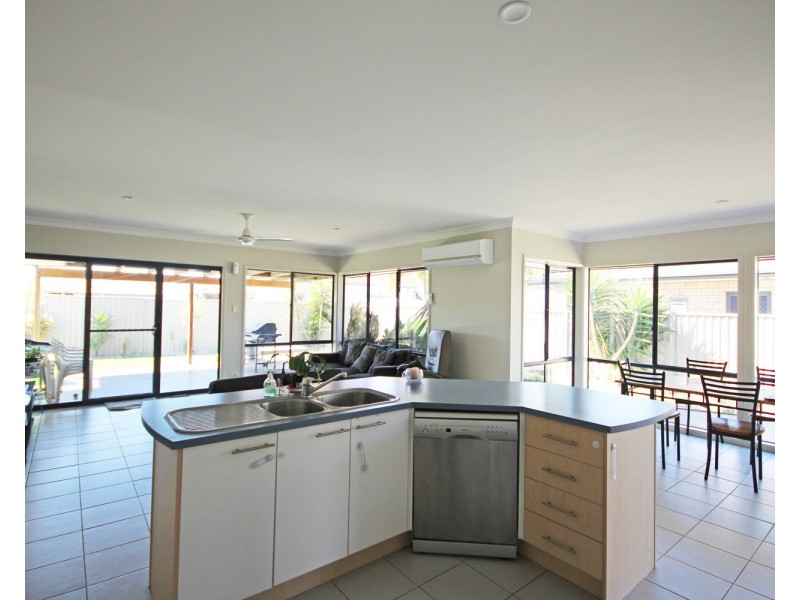 4 Arrawarra Street, Pottsville NSW 2489