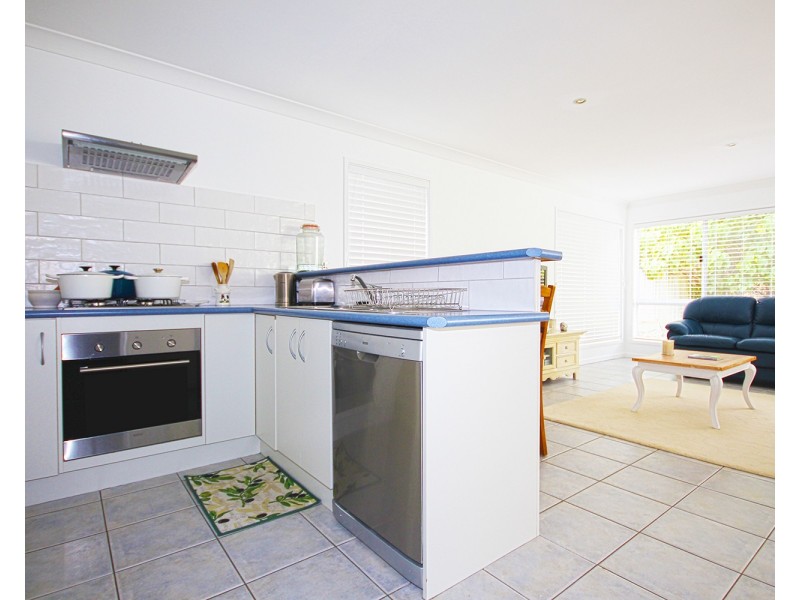 5 Butternut Place, Pottsville NSW 2489