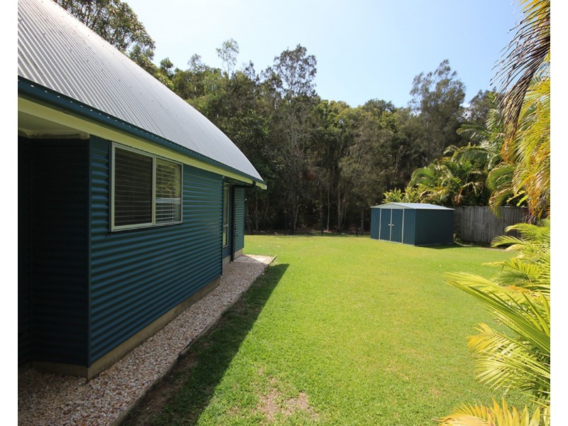 5 Butternut Place, Pottsville NSW 2489
