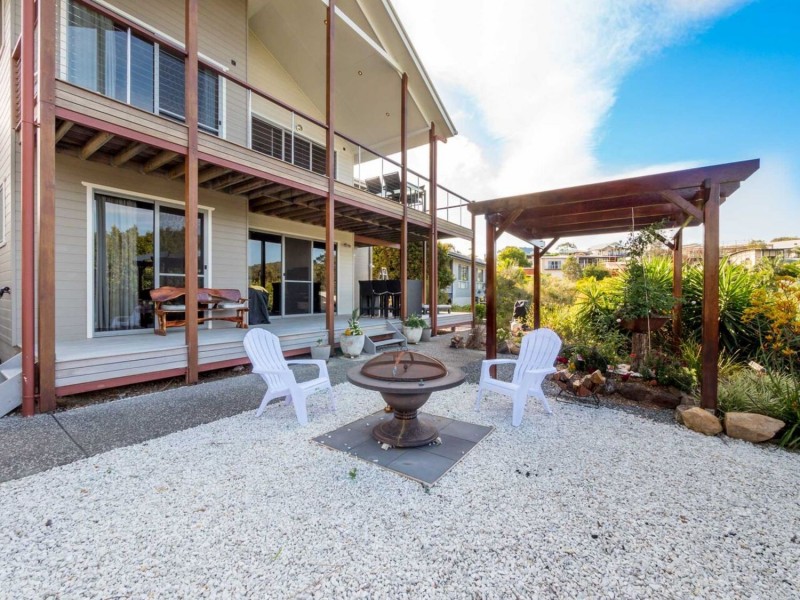 24 Sassafras Street, Pottsville NSW 2489