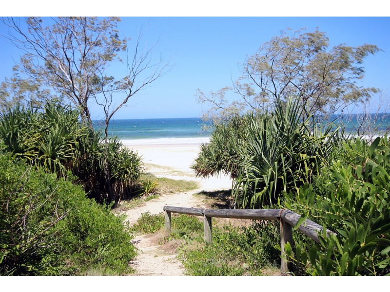 2 Monash Place, Pottsville NSW 2489