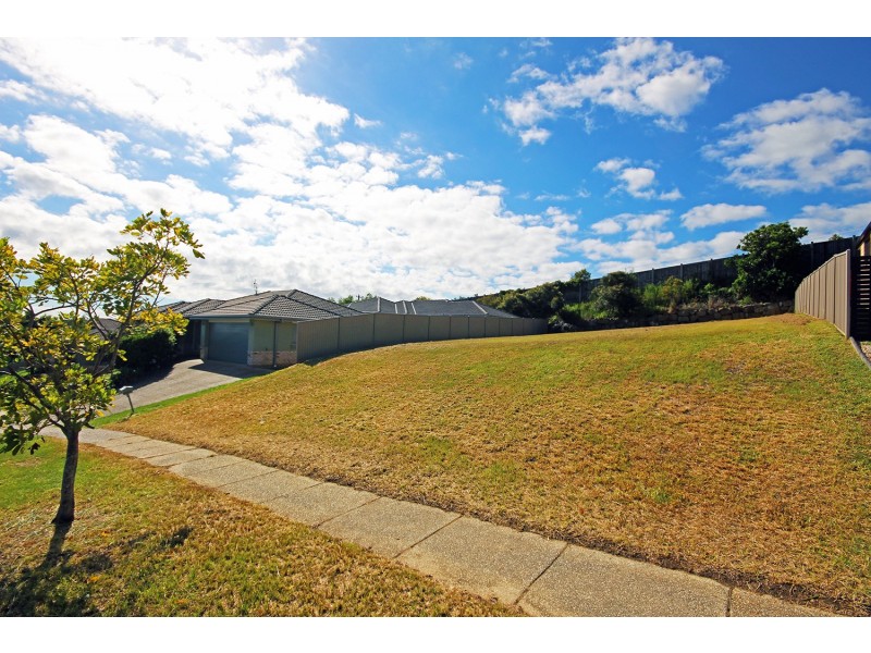 37 Newcastle Drive, Pottsville NSW 2489