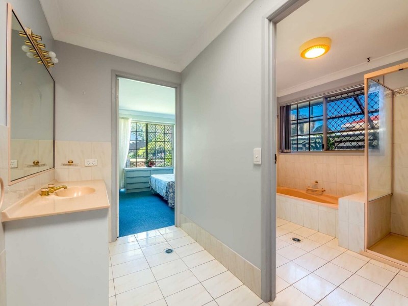 10 Caroline Street, Pottsville NSW 2489