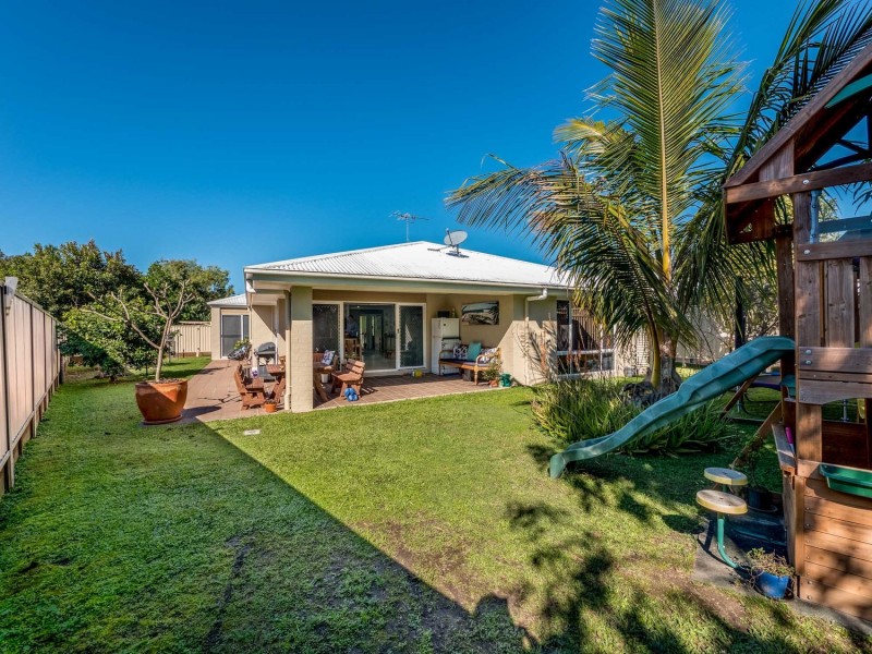 15  Bandicoot Street, Pottsville NSW 2489