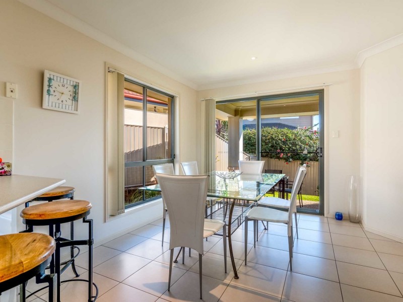 2/24 Lennox Circuit, Pottsville NSW 2489