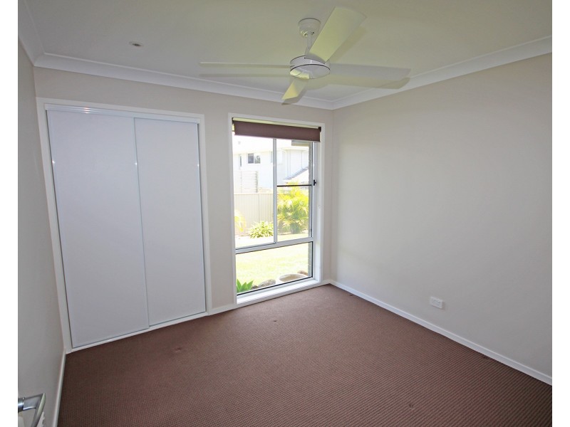 8 Valla Street, Pottsville NSW 2489