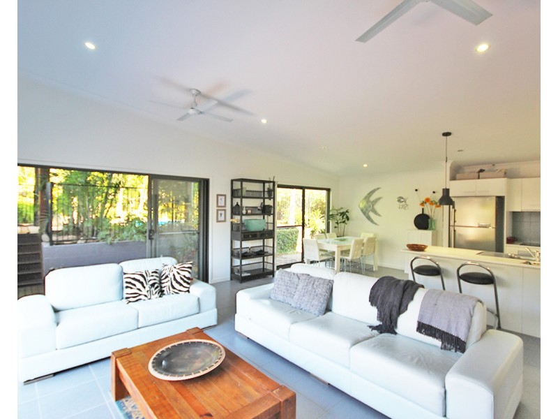 2 Mylestom Circle, Pottsville NSW 2489