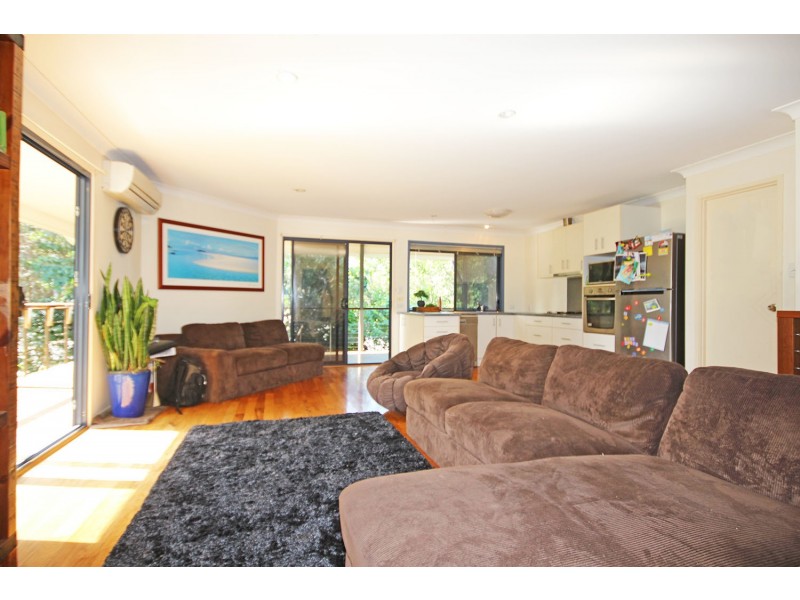 4 Hovea Drive, Pottsville NSW 2489