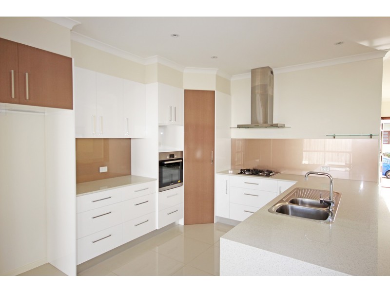 1 Woodfull Crescent, Pottsville NSW 2489