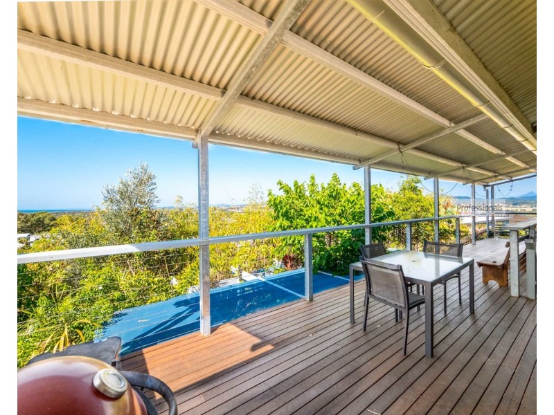 2 Melia Close, Pottsville NSW 2489