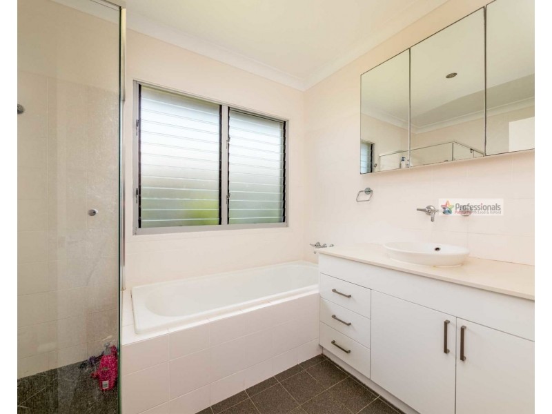 2 Melia Close, Pottsville NSW 2489