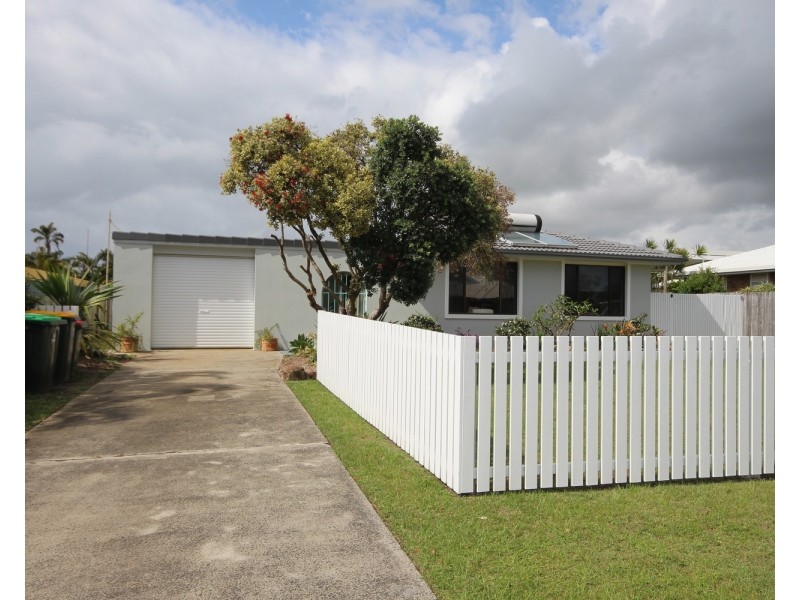 12 Victoria Avenue, Pottsville NSW 2489