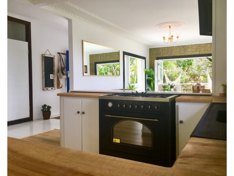 26 Stapylton Street, Coolangatta QLD 4225