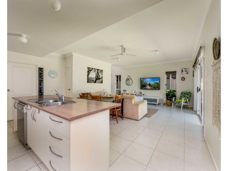 1/8 Coucal Street, Pottsville NSW 2489