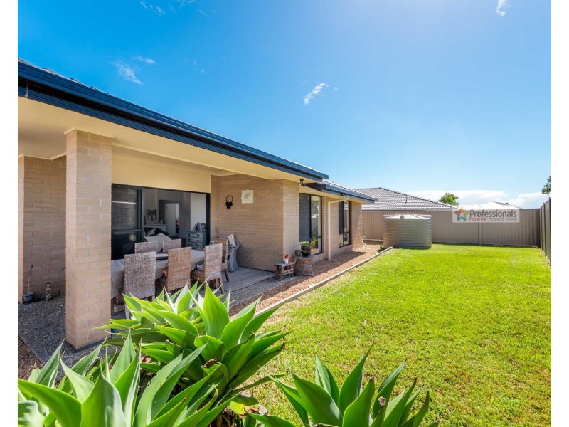 84 Mylestom Circle, Pottsville NSW 2489