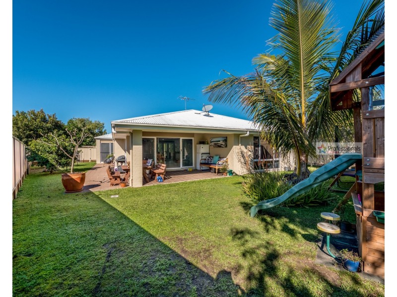 15  Bandicoot Street, Pottsville NSW 2489