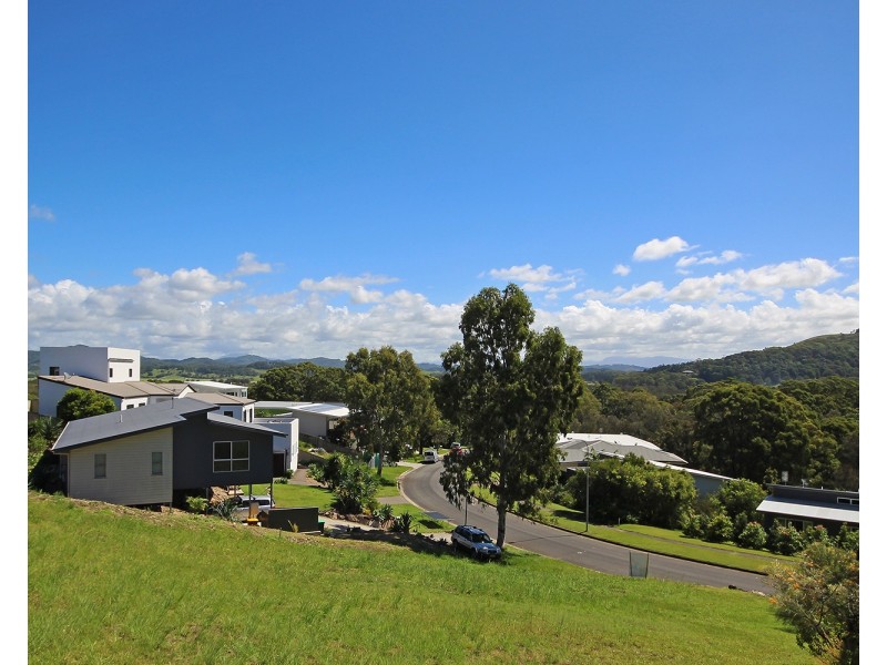 42 Lomandra Avenue, Pottsville NSW 2489