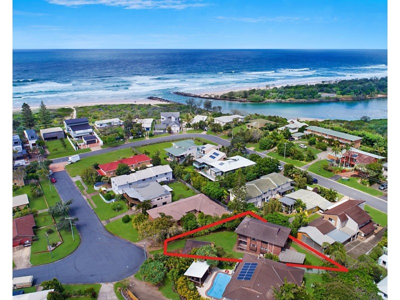 6 Seabrae Court, Pottsville NSW 2489